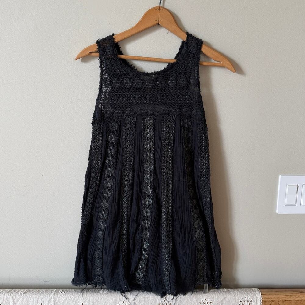 FREE PEOPLE Metallic Black Crochet Lace Sleeveless Swing Dress XS Boho Dress